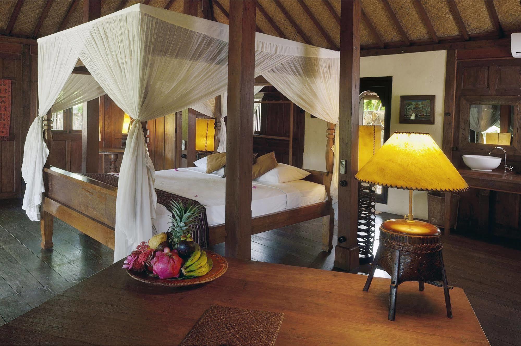 Desa Dunia Beda Resort Gili Trawangan Exterior foto